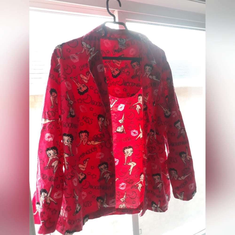Betty Boop Pajama Shirt Womens - Picture 2 of 8